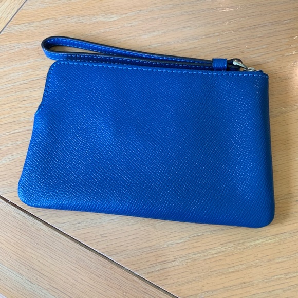 Coach Wristlet - Picture 2 of 7